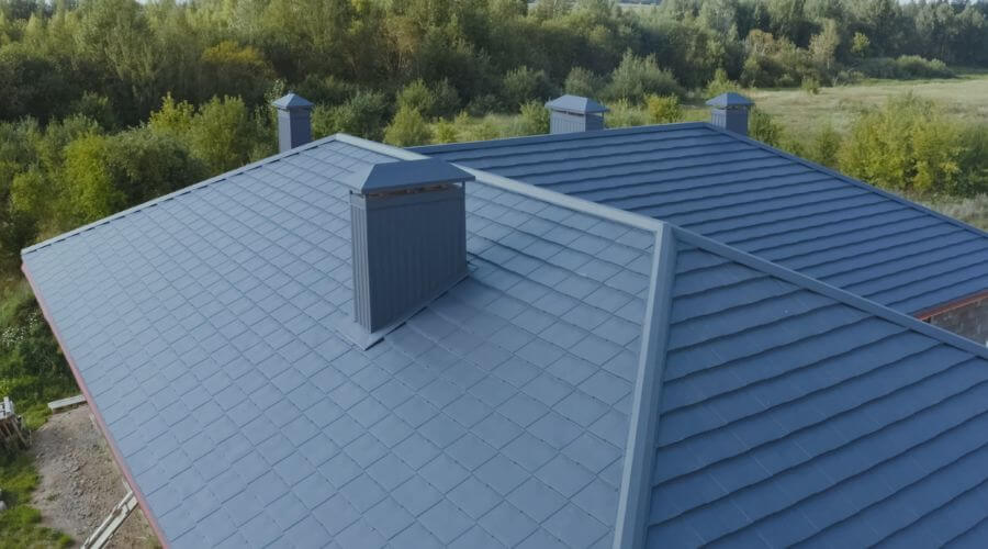 Professional metal roof installation in Rosiclare, IL